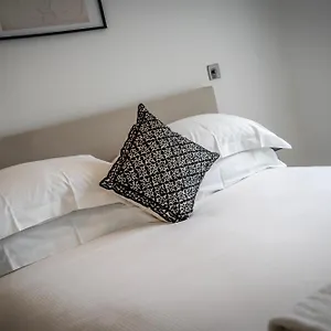 8 - Bootham House Apartment York