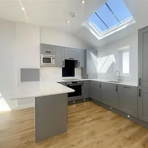 Town Centre Duplex 4 Apartment Harrogate